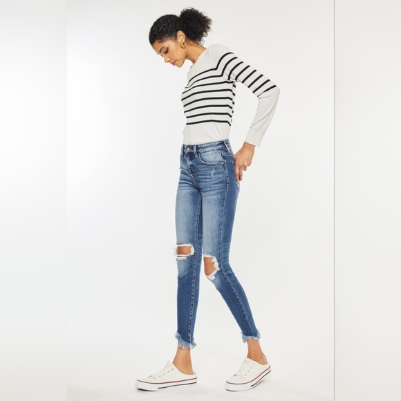 Just In!! Kancan High Waist Distressed Raw Hem Ankle Skinny Jeans - Picture 2 of 9